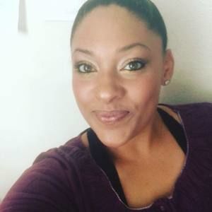 Meet your Posher, Alicia